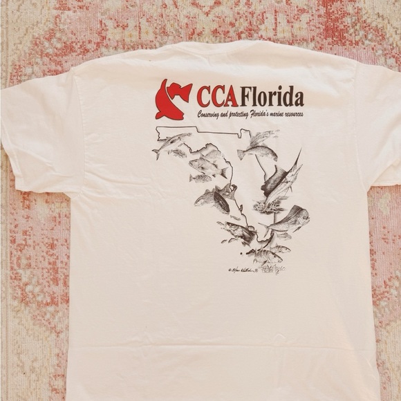 Gildan, Men’s Vintage Cream Short Sleeve Tee with Red Logo - Picture 5 of 5